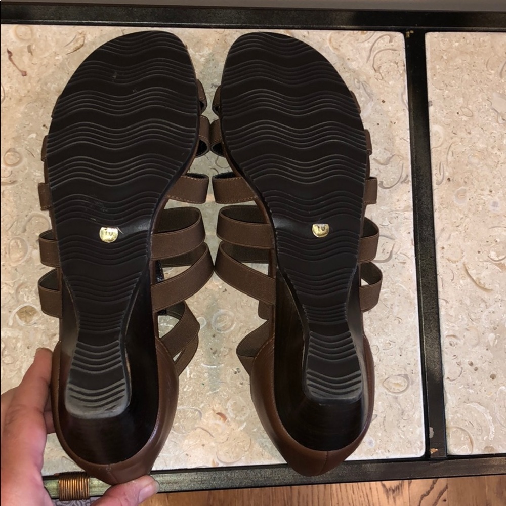 Amalfi by Rangoni Sandals - Picture 4 of 4